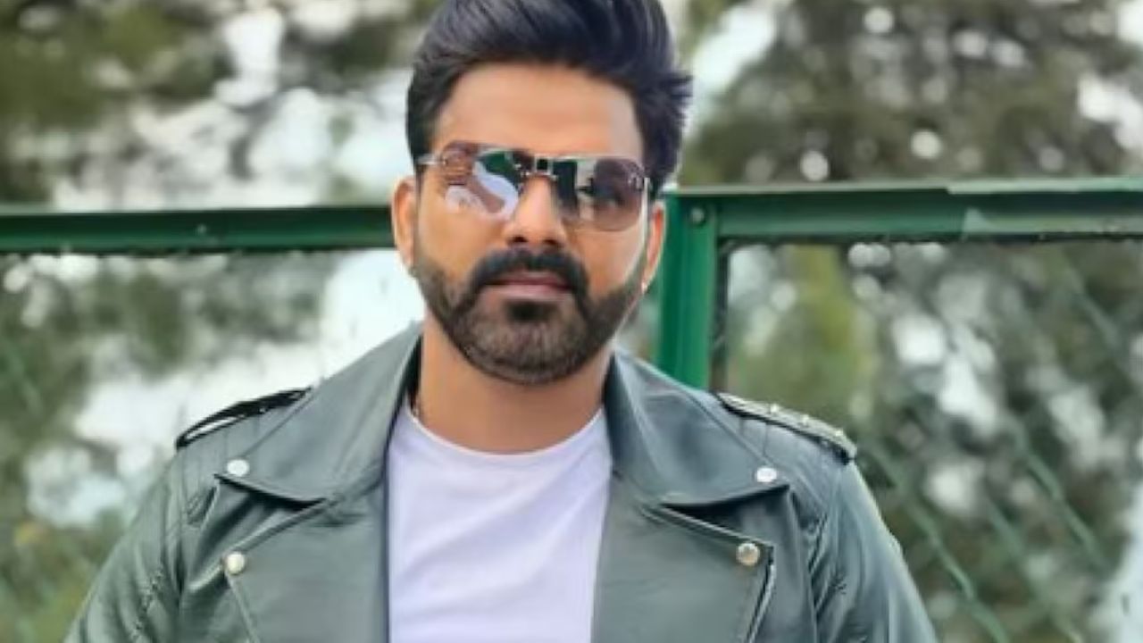 भोजपुरी सुपरस्टार पवन सिंह