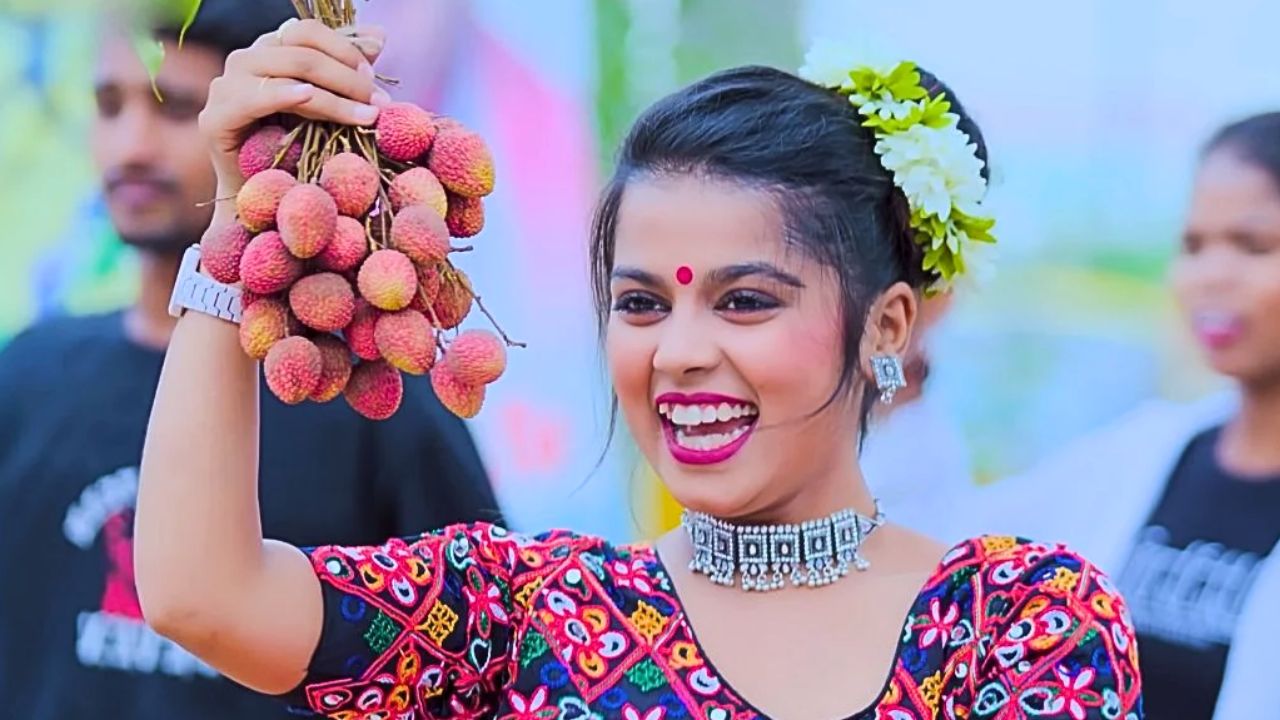 Khushi Kakkar Bhojpuri Song